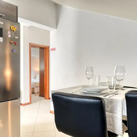 Cantinho Da Mikaela, A In Madeira *