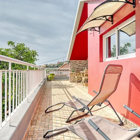 Cantinho Da Mikaela, A In Madeira פונטה דו סול