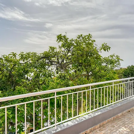 Cantinho Da Mikaela, A In Madeira דירה *