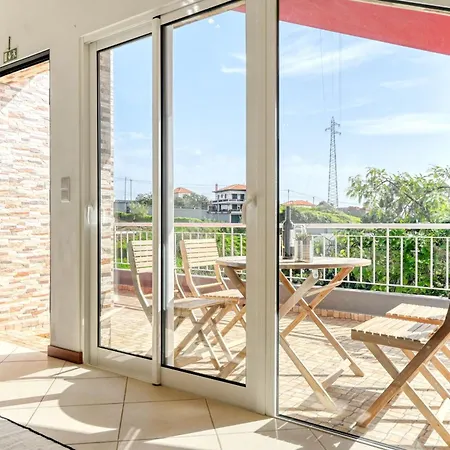 Apartment Cantinho Da Mikaela, A In Madeira