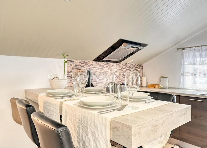 Cantinho Da Mikaela, A In Madeira דירה