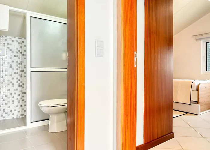 Cantinho Da Mikaela, A In Madeira דירה